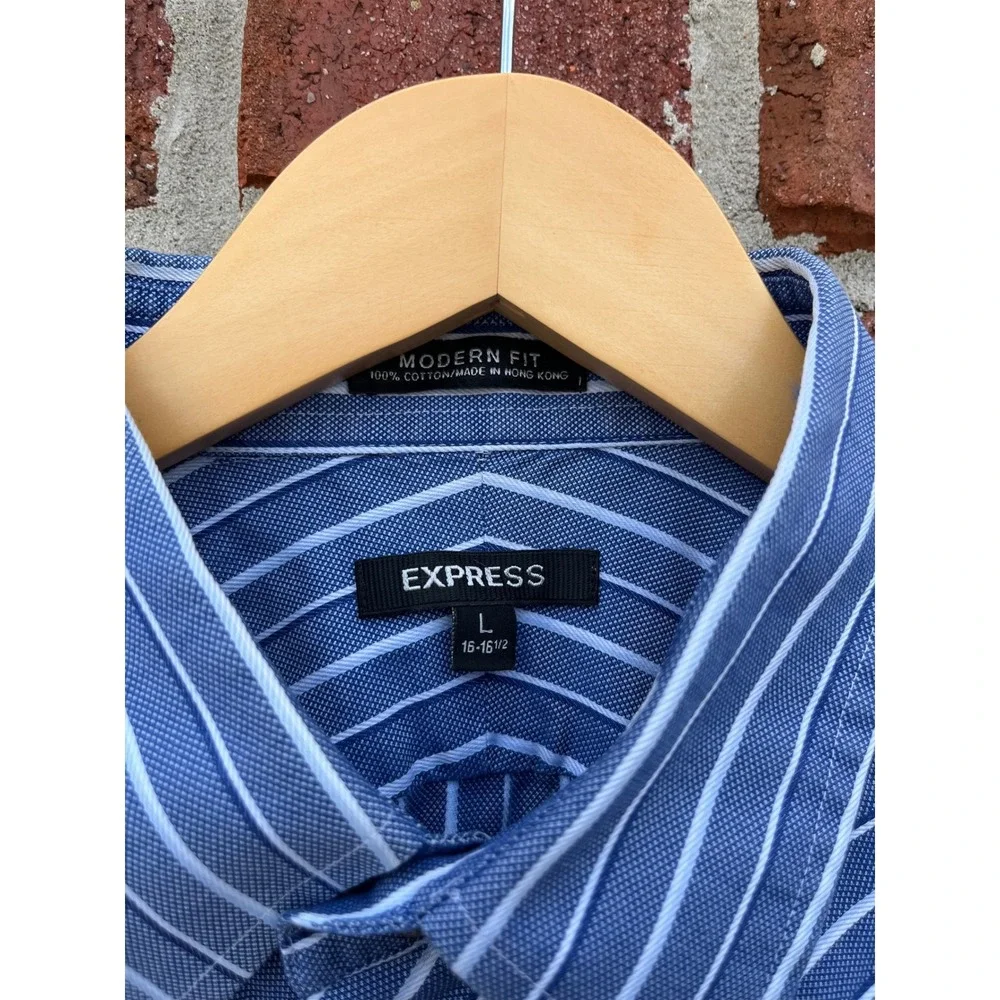 Express Modern Fit Mens Blue White Striped Button Down Shirt Large 16-16.5
